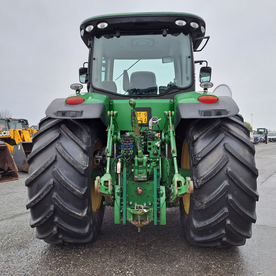 JOHN DEERE 7230R - Traktor: slika 5 JOHN DEERE 7230R - Traktor: slika 5