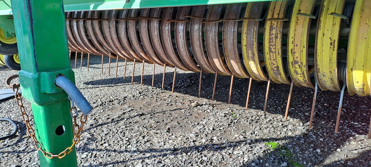 JOHN DEERE 960 - ASTA AGRIBERTOCCHI - Balirka za okrugle bale: slika 3 JOHN DEERE 960 - ASTA AGRIBERTOCCHI - Balirka za okrugle bale: slika 3