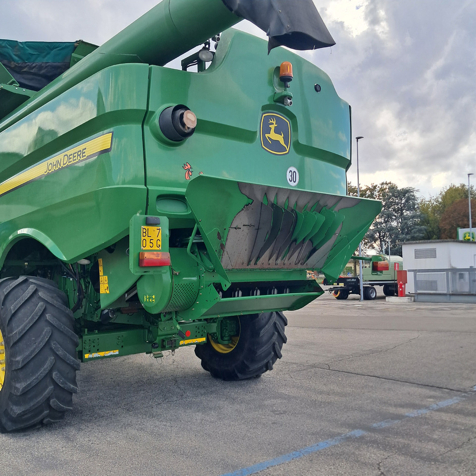 MIETITREBBIA JOHN DEERE S660 - Kombinovani kombajn: slika 4 MIETITREBBIA JOHN DEERE S660 - Kombinovani kombajn: slika 4