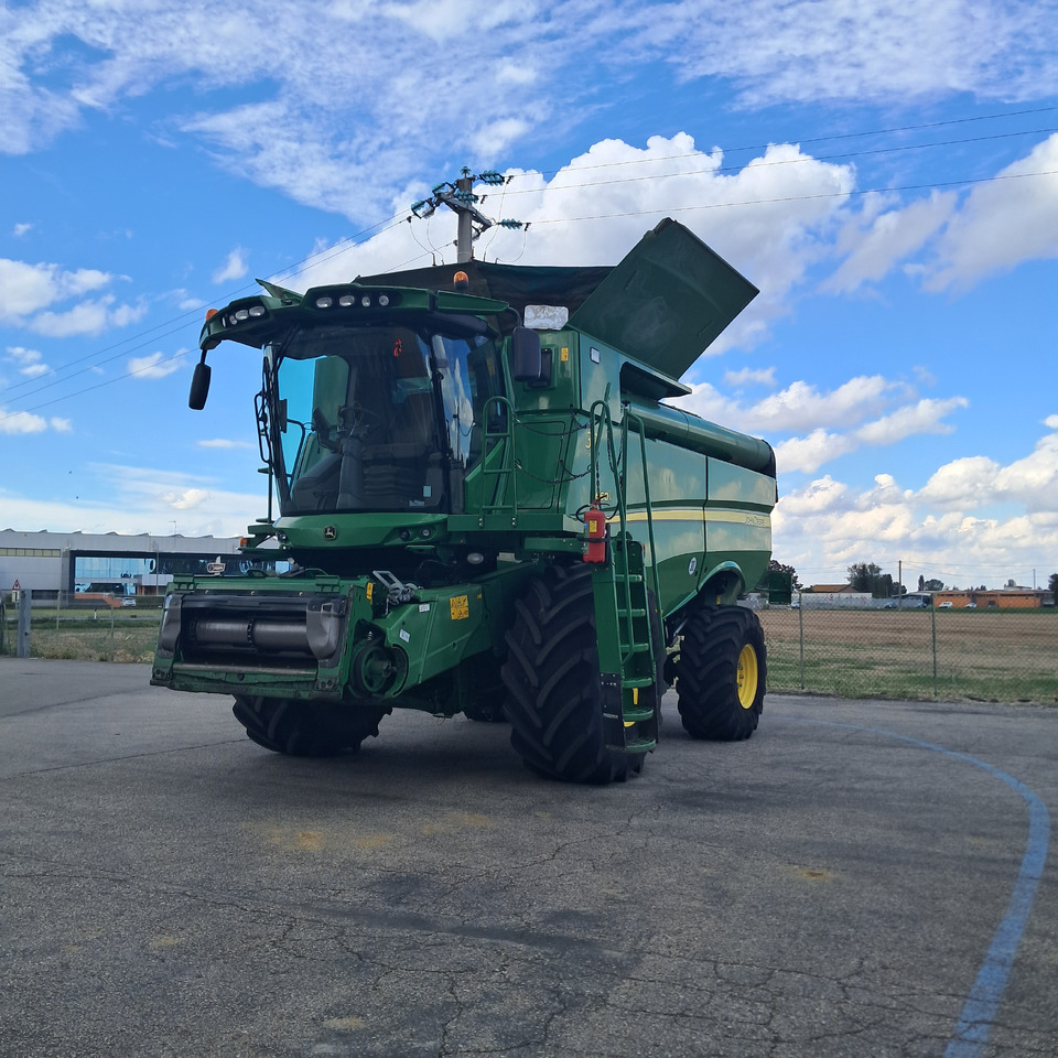 MIETITREBBIA JOHN DEERE S660 - Kombinovani kombajn: slika 1 MIETITREBBIA JOHN DEERE S660 - Kombinovani kombajn: slika 1