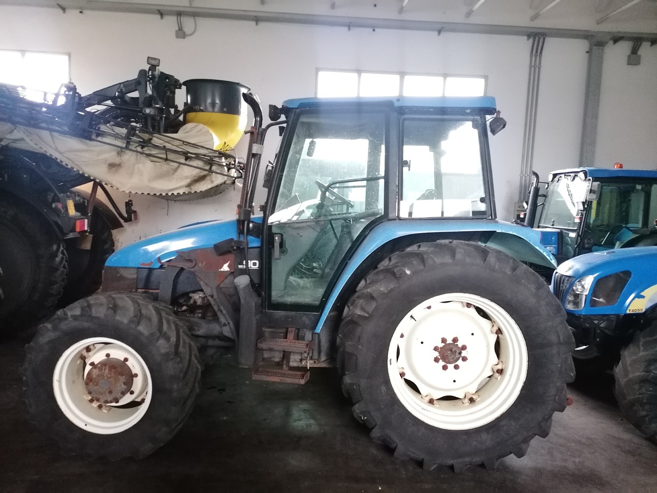 NEW HOLLAND TL 90 - Traktor: slika 3 NEW HOLLAND TL 90 - Traktor: slika 3