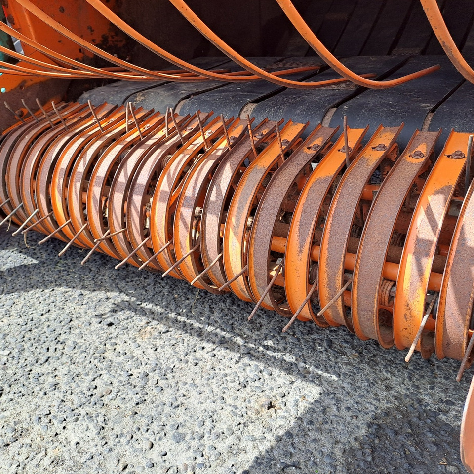 ROTOPRESSA GALLIGNANI RB/25 - Balirka za okrugle bale: slika 5 ROTOPRESSA GALLIGNANI RB/25 - Balirka za okrugle bale: slika 5