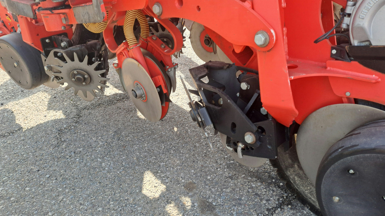 Mašina za preciznu setvu SEMINATRICE DI PRECISIONE GASPARDO RENATA 8 ROWS: slika 10 Mašina za preciznu setvu SEMINATRICE DI PRECISIONE GASPARDO RENATA 8 ROWS: slika 10
