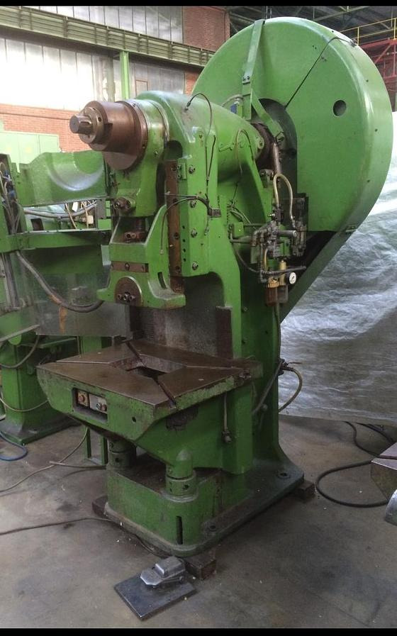 Einständer-Exzenterpresse EBU - Mašina za obradu metala: slika 3 Einständer-Exzenterpresse EBU - Mašina za obradu metala: slika 3
