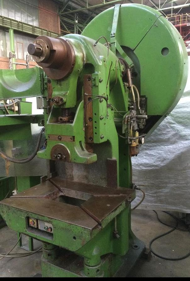 Einständer-Exzenterpresse EBU - Mašina za obradu metala: slika 4 Einständer-Exzenterpresse EBU - Mašina za obradu metala: slika 4