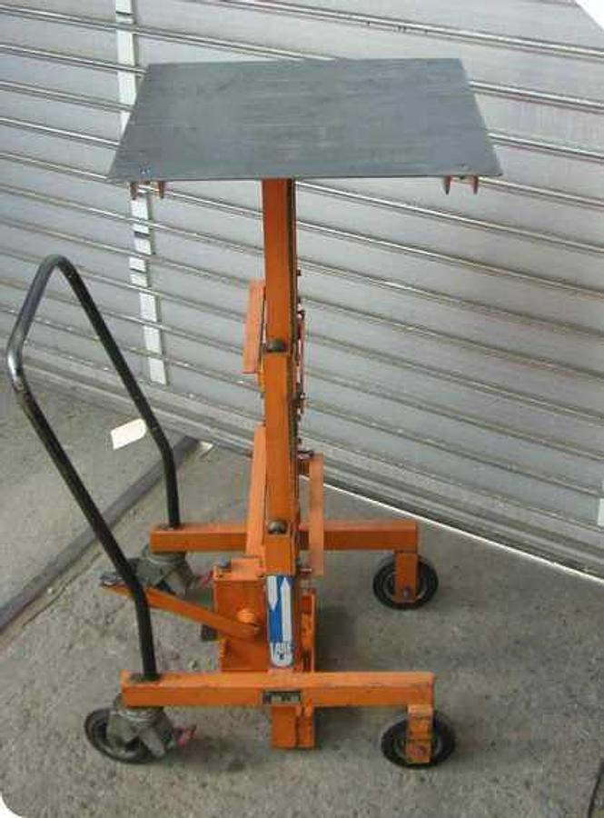 Hubtisch LARF Frisch KG - Oprema za skladište: slika 1 Hubtisch LARF Frisch KG - Oprema za skladište: slika 1