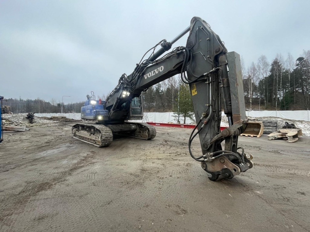 Volvo EC 480 DHR UHD 28m with 2 BOOMS - Bager za rušenje: slika 5 Volvo EC 480 DHR UHD 28m with 2 BOOMS - Bager za rušenje: slika 5