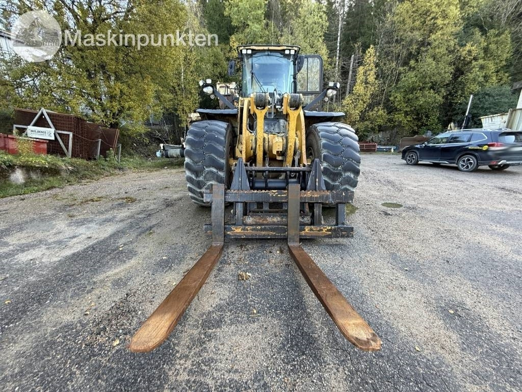 CAT 980 - Utovarivač točkaš: slika 2 CAT 980 - Utovarivač točkaš: slika 2