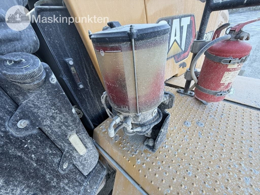 Utovarivač točkaš CAT 982 M: slika 21 Utovarivač točkaš CAT 982 M: slika 21