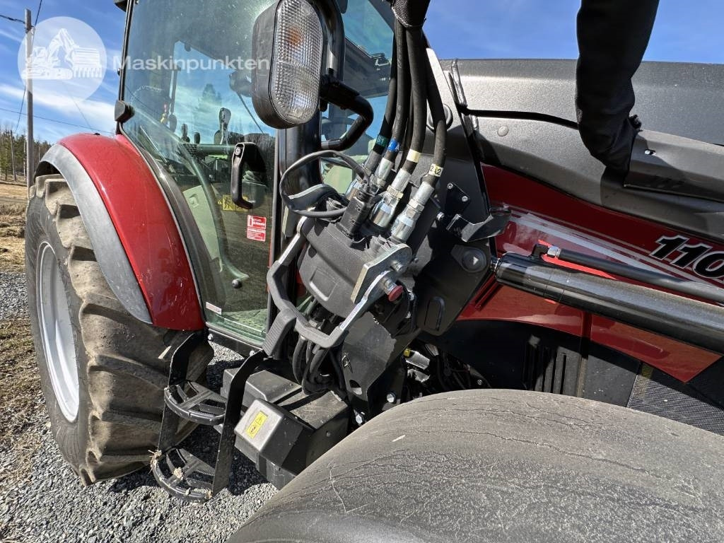 Traktor Case IH Farmall 110 C: slika 45