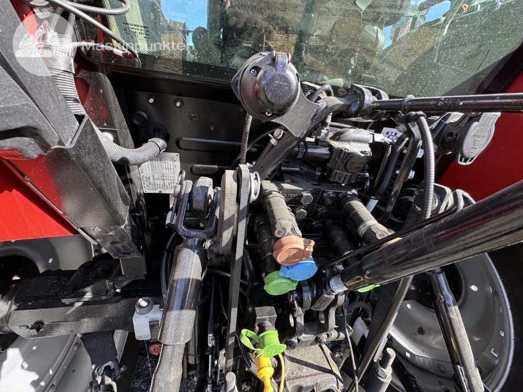 Traktor Case IH Farmall 110 C: slika 21