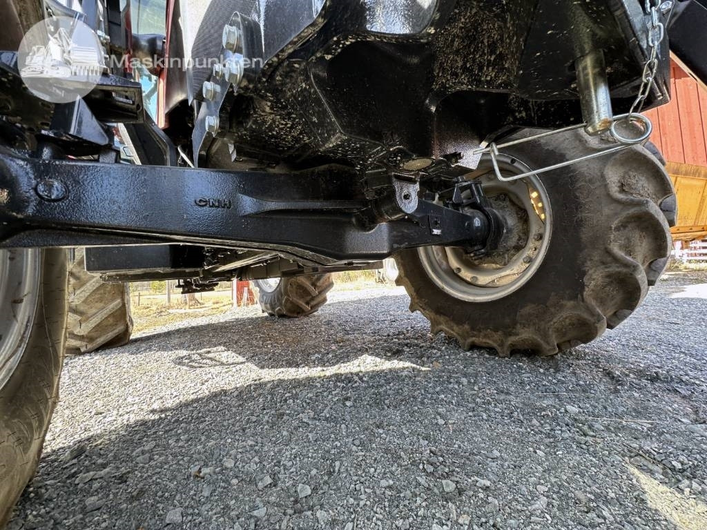 Traktor Case IH Farmall 110 C: slika 46