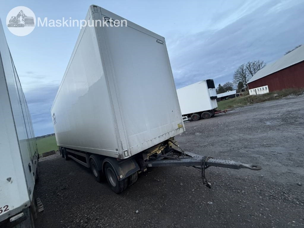 Ekeri S8-D - Prikolica sa zatvorenim sandukom: slika 3 Ekeri S8-D - Prikolica sa zatvorenim sandukom: slika 3