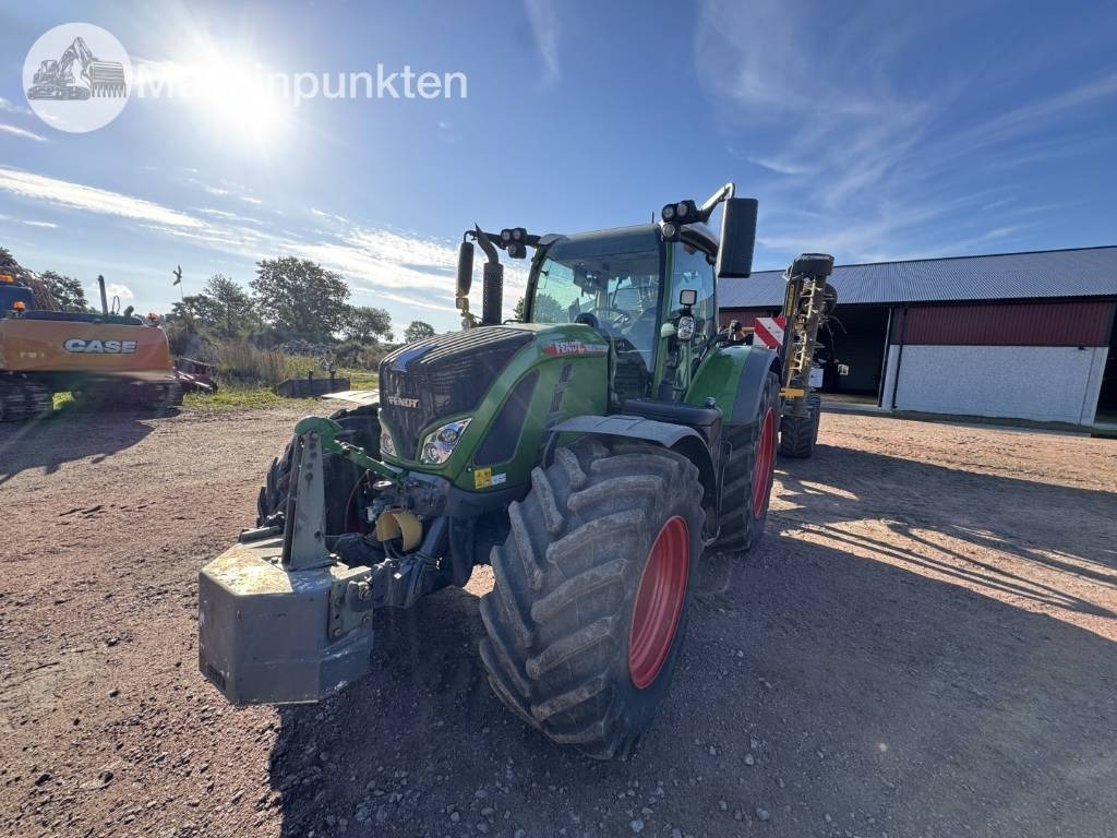 Fendt 724 Vario - Traktor: slika 1 Fendt 724 Vario - Traktor: slika 1