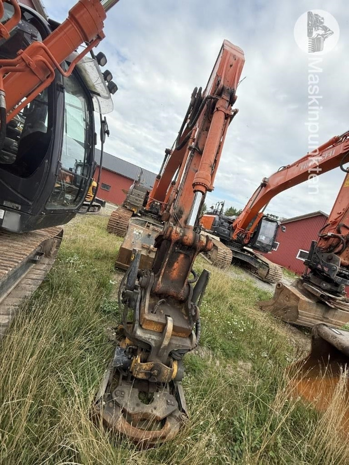 Hitachi ZX 300 LC-6 - Bager guseničar: slika 3 Hitachi ZX 300 LC-6 - Bager guseničar: slika 3