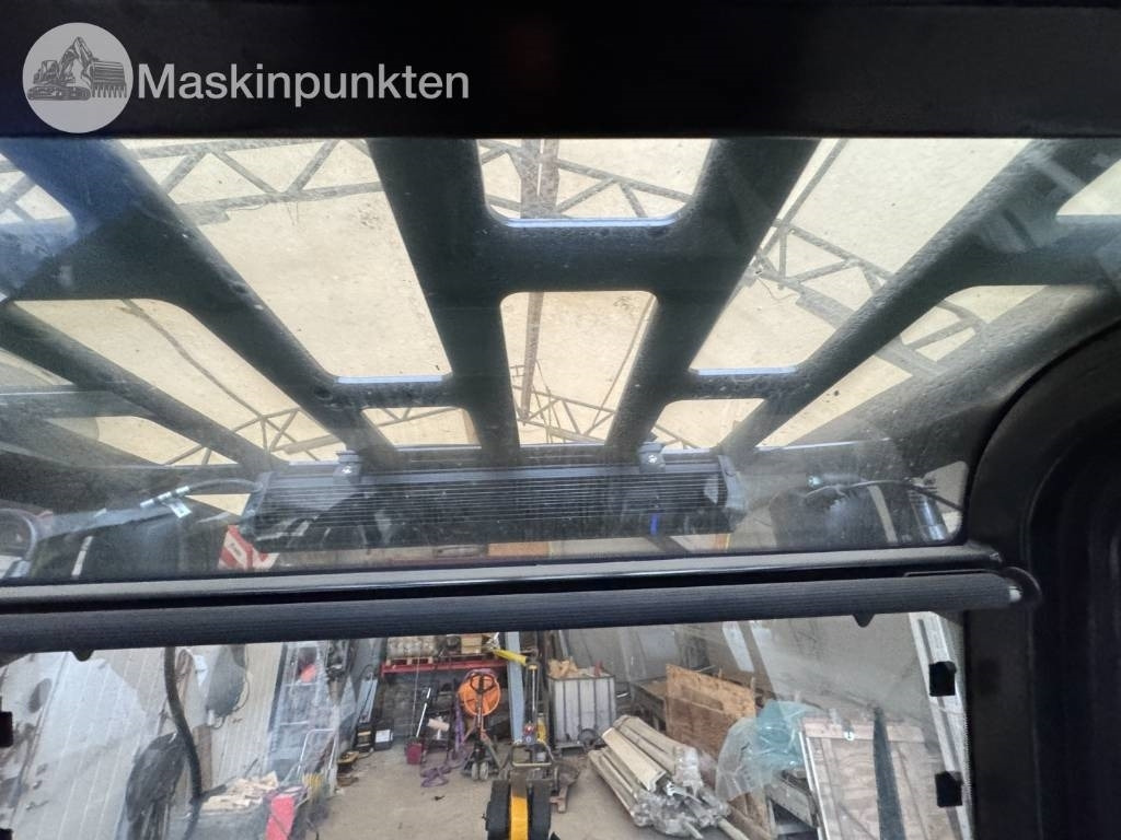 Utovarivač točkaš JCB 403: slika 46