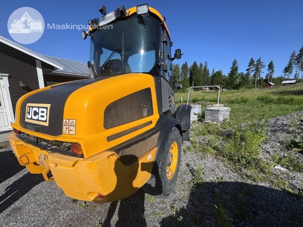 JCB 413 K - Utovarivač točkaš: slika 3 JCB 413 K - Utovarivač točkaš: slika 3