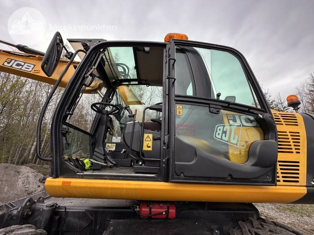 Bager točkaš JCB JS 145 W: slika 11