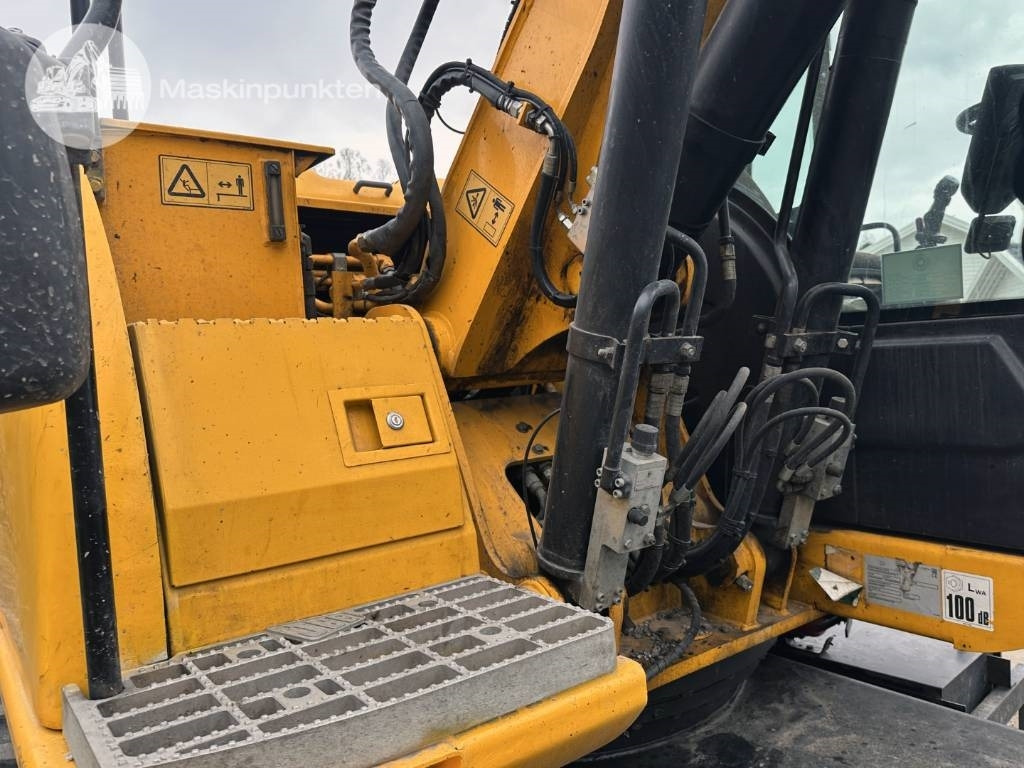 Bager točkaš JCB JS 145 W: slika 47