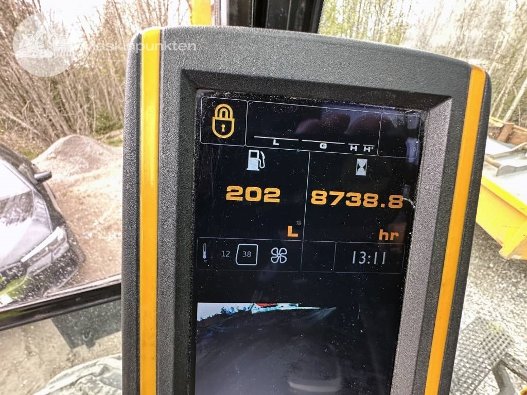 Bager točkaš JCB JS 145 W: slika 22