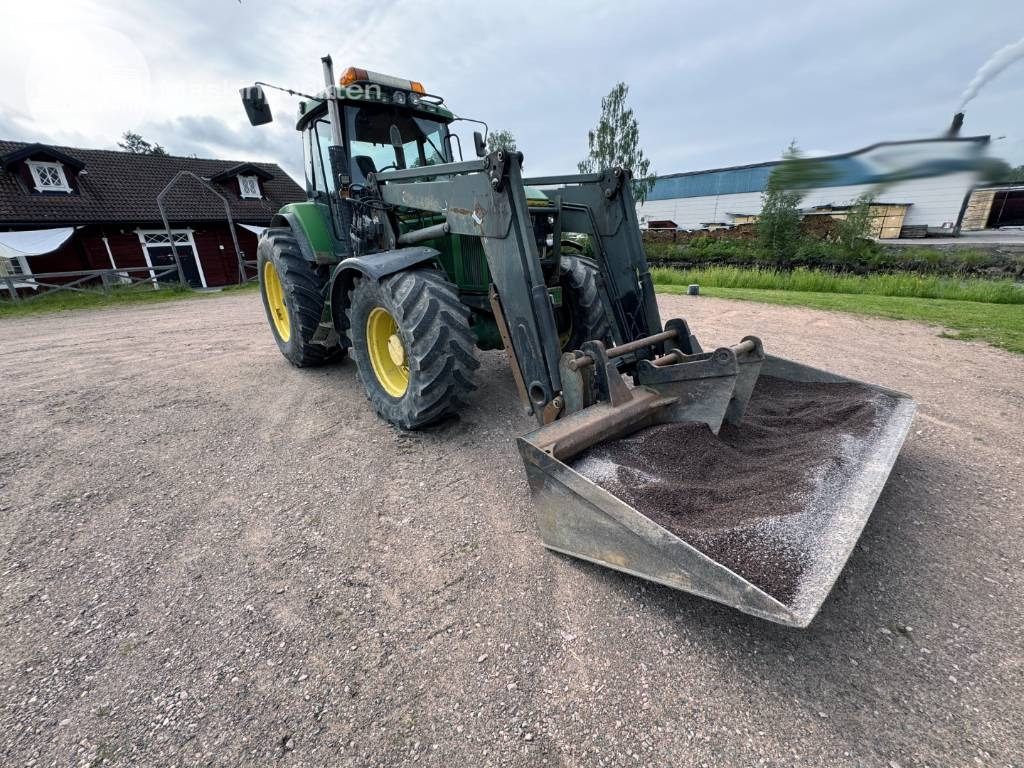 John Deere 7600 - Traktor: slika 1 John Deere 7600 - Traktor: slika 1
