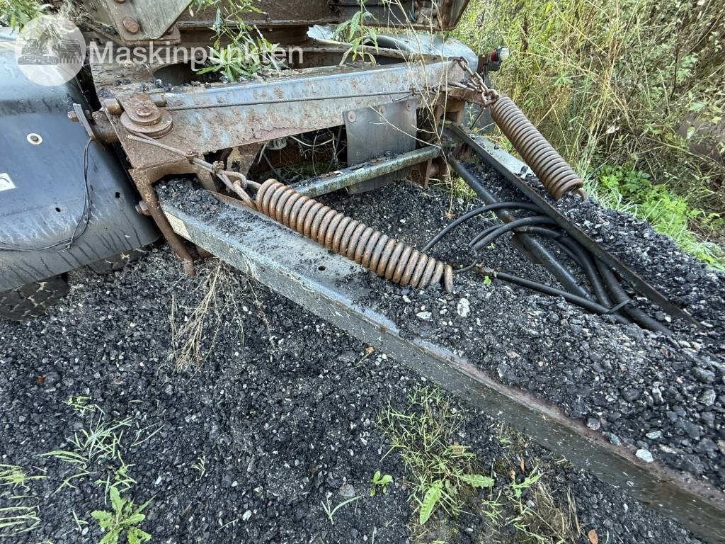 Jyki V 42 T0 - Prikolica šticarka: slika 5 Jyki V 42 T0 - Prikolica šticarka: slika 5