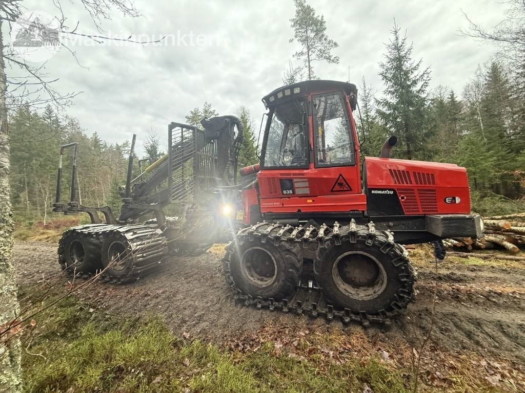 Komatsu 835 - Prevoznik: slika 4 Komatsu 835 - Prevoznik: slika 4