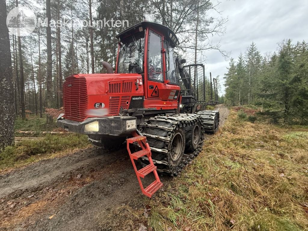 Komatsu 835 - Prevoznik: slika 1 Komatsu 835 - Prevoznik: slika 1