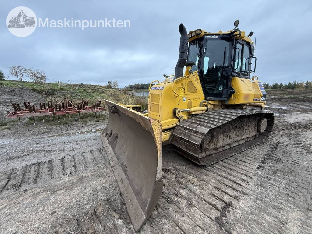 Komatsu D 51 Pxi-24EO - Buldožer: slika 1 Komatsu D 51 Pxi-24EO - Buldožer: slika 1