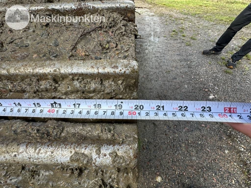 Utovarivač guseničar Liebherr 624: slika 24