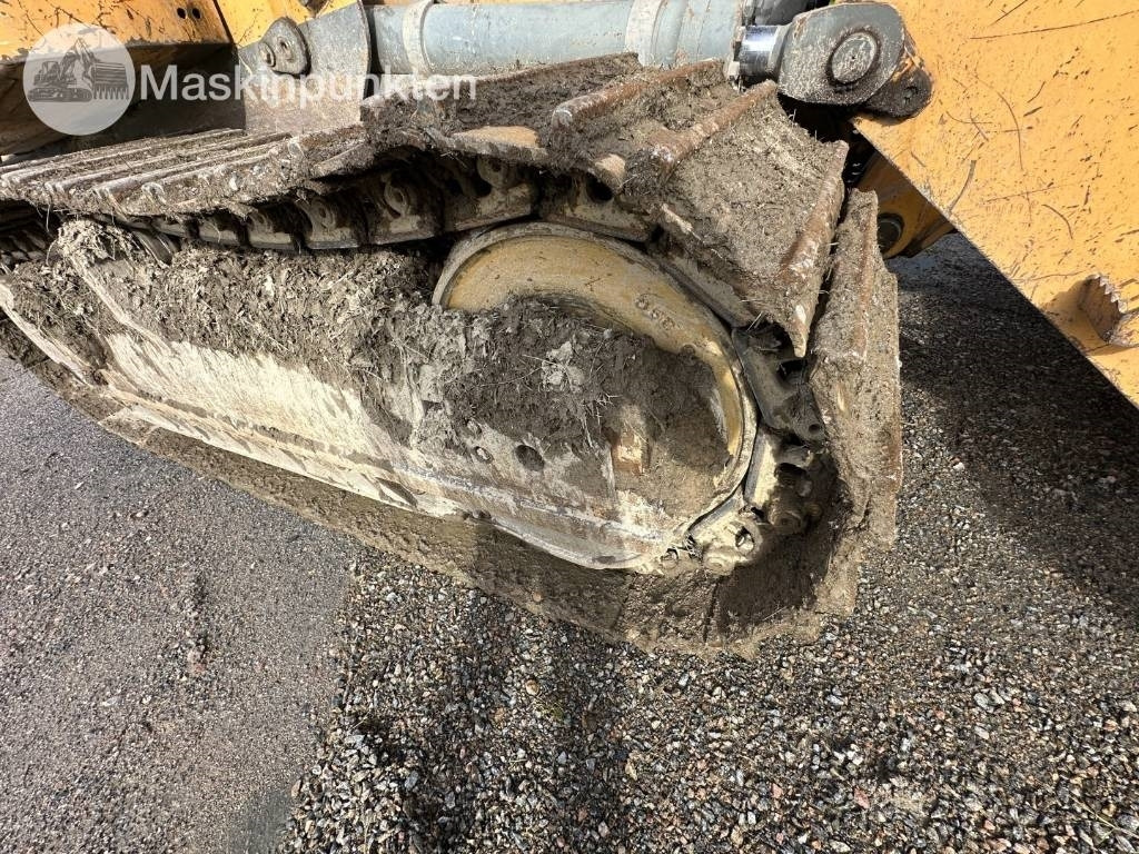 Utovarivač guseničar Liebherr 624: slika 48