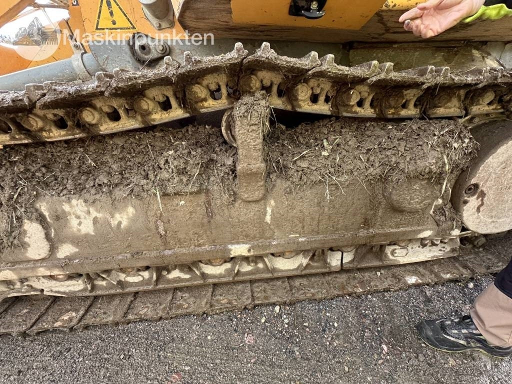 Utovarivač guseničar Liebherr 624: slika 31