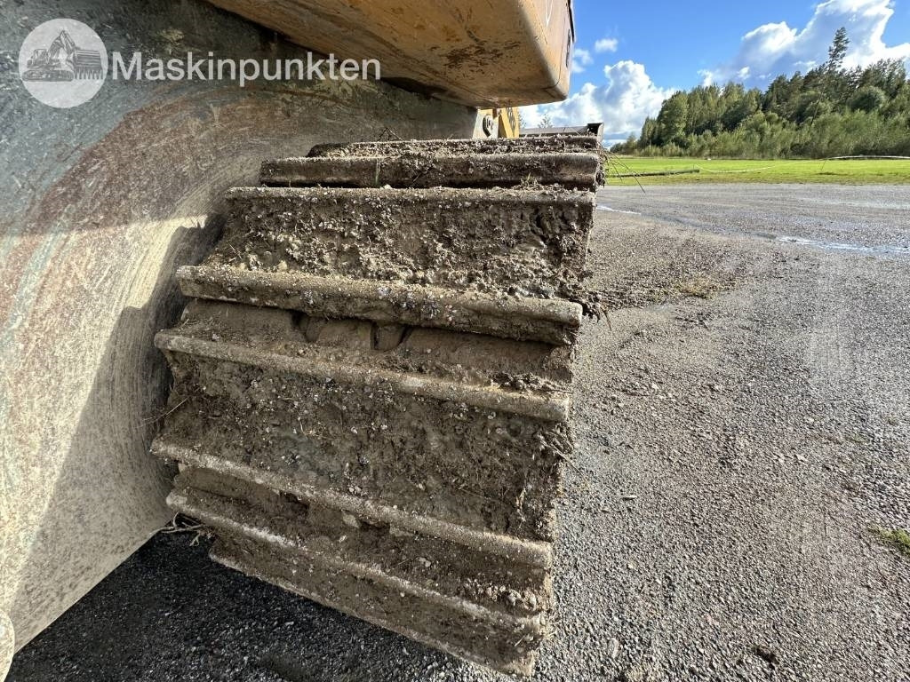 Utovarivač guseničar Liebherr 624: slika 40