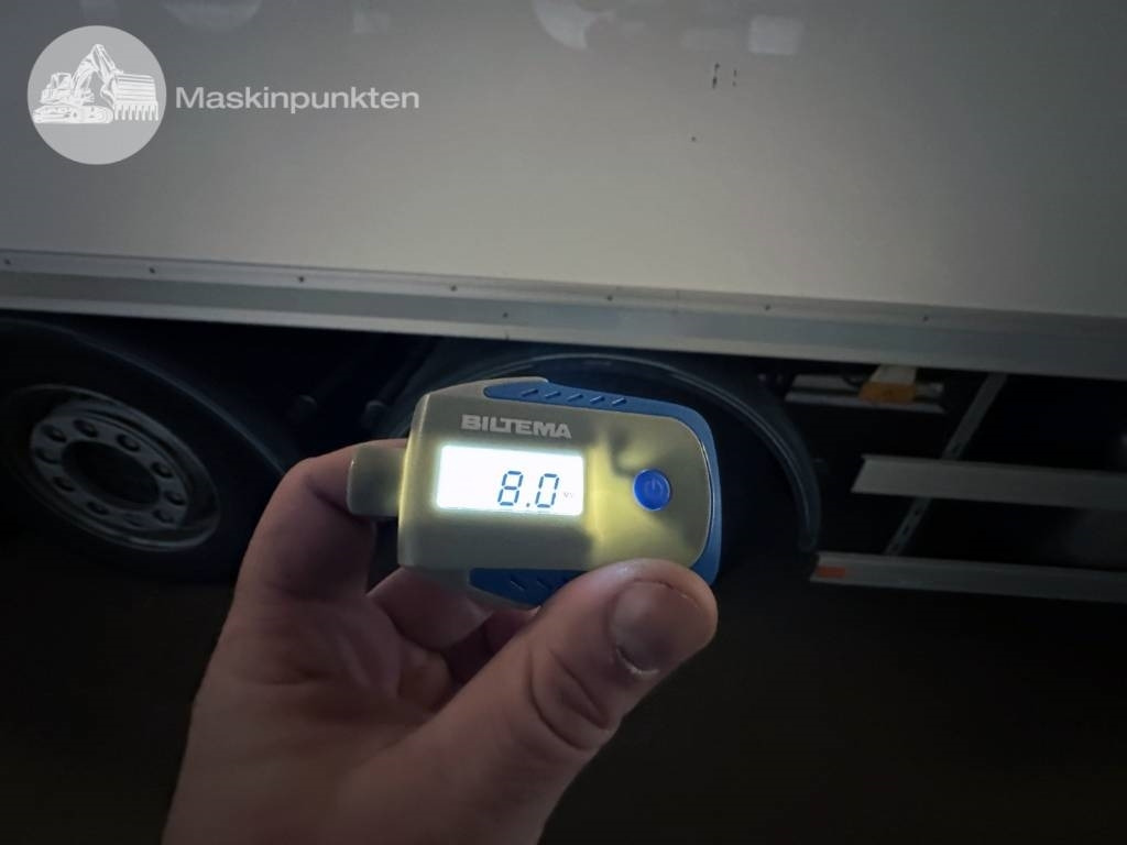 Kamion sa zatvorenim sandukom Mercedes-Benz Actros 2545: slika 46