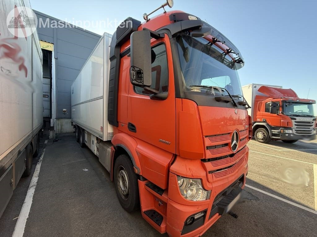Mercedes-Benz Actros 2551 - Hladnjača: slika 3 Mercedes-Benz Actros 2551 - Hladnjača: slika 3