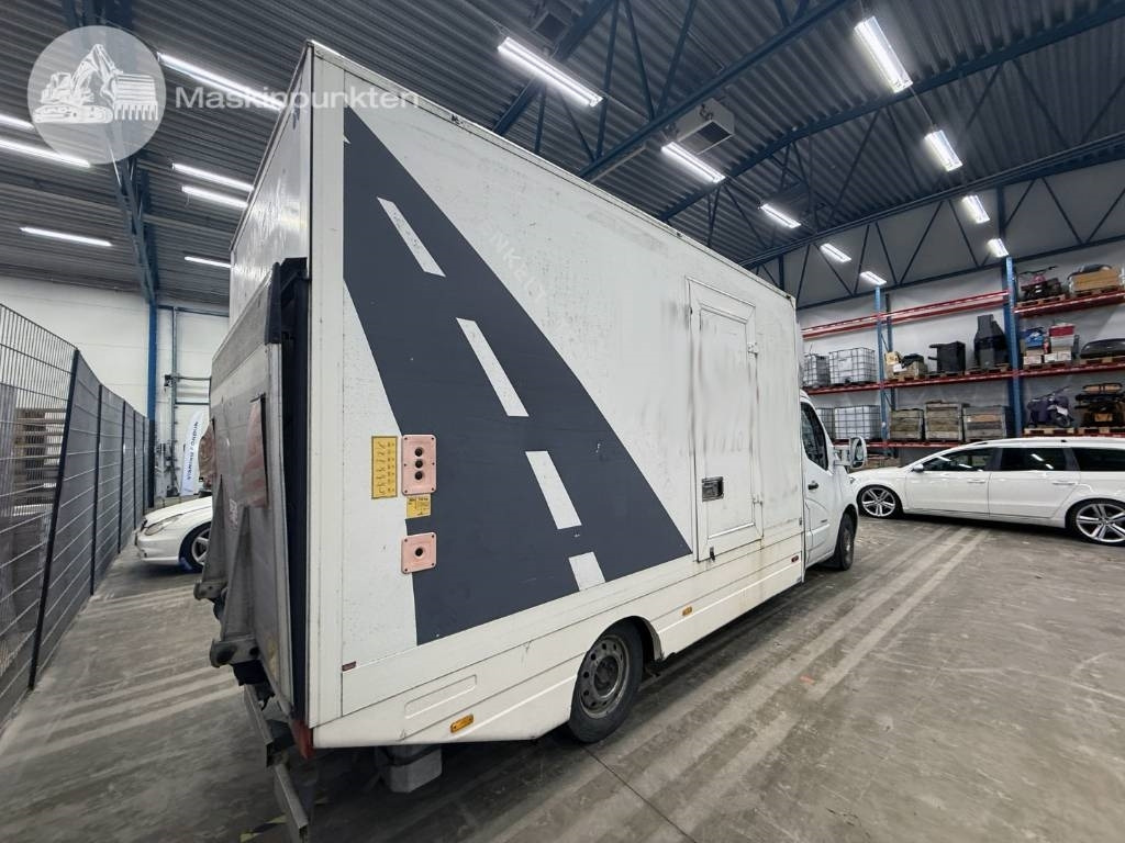 Renault Master 150 DCI - Dostavno vozilo sa zatvorenim sandukom: slika 5 Renault Master 150 DCI - Dostavno vozilo sa zatvorenim sandukom: slika 5