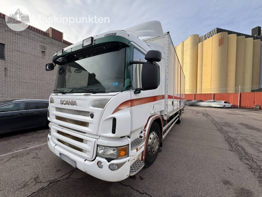 Scania P 320 - Kamion sa zatvorenim sandukom: slika 1 Scania P 320 - Kamion sa zatvorenim sandukom: slika 1