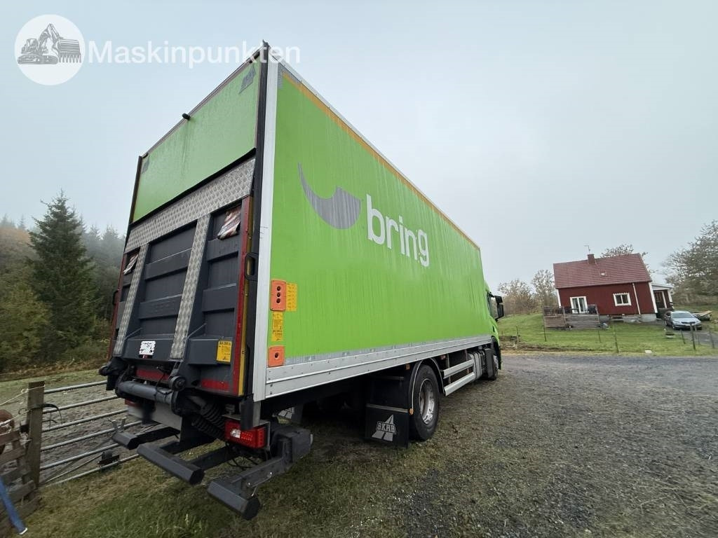 Scania P 320 - Kamion sa zatvorenim sandukom: slika 5 Scania P 320 - Kamion sa zatvorenim sandukom: slika 5