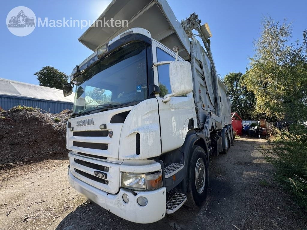 Scania P 420 GB  - Kamion za smeće: slika 1 Scania P 420 GB  - Kamion za smeće: slika 1