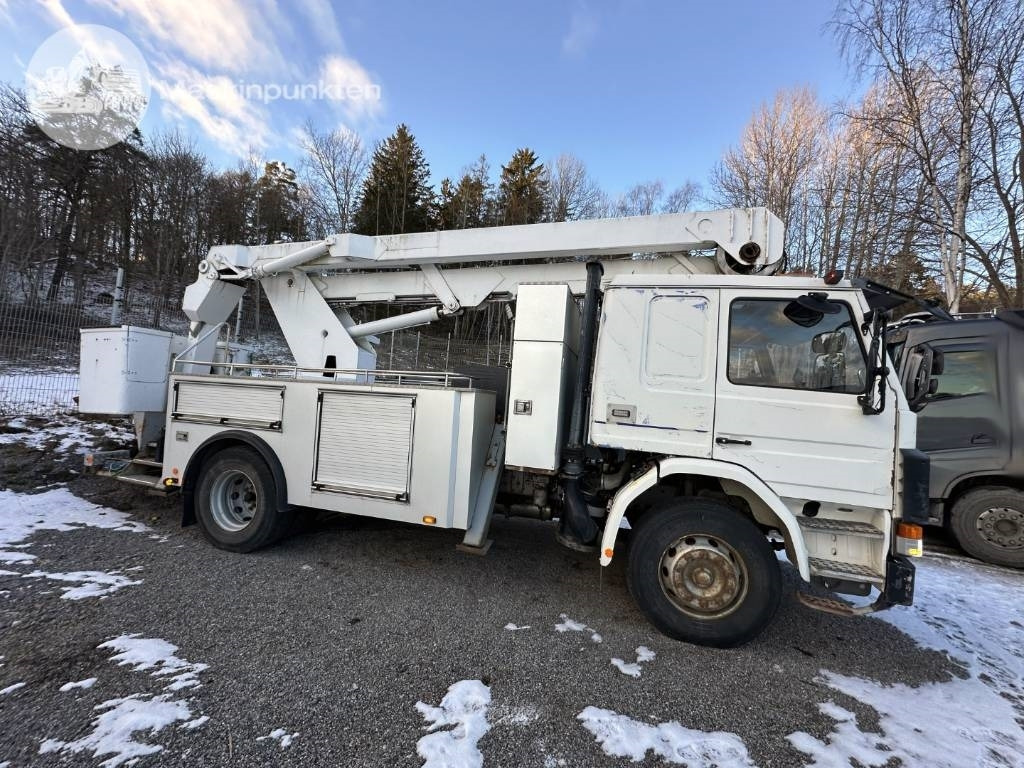Scania P 92 M - Vazdušna platforma montirana na kamion: slika 2 Scania P 92 M - Vazdušna platforma montirana na kamion: slika 2