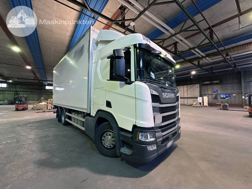 Scania R 450 - Kamion sa zatvorenim sandukom: slika 1 Scania R 450 - Kamion sa zatvorenim sandukom: slika 1