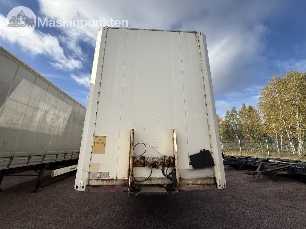 Schmitz SKO 24 - Poluprikolica sa zatvorenim sandukom: slika 2 Schmitz SKO 24 - Poluprikolica sa zatvorenim sandukom: slika 2