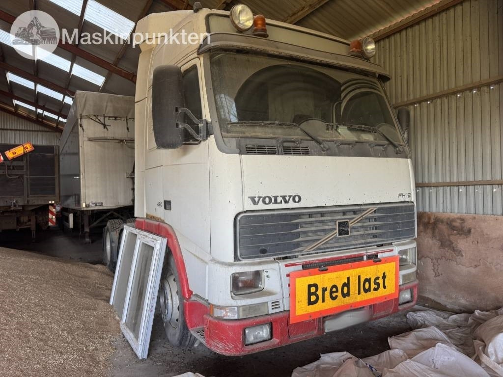 Volvo FH 12 - Tegljač: slika 2 Volvo FH 12 - Tegljač: slika 2
