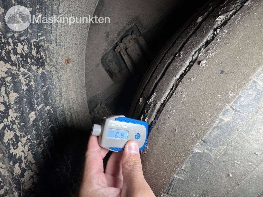 Volvo FH 12 - Tegljač: slika 5 Volvo FH 12 - Tegljač: slika 5