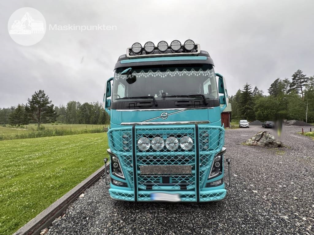 Volvo FH 650 Ekipage - Tegljač: slika 3 Volvo FH 650 Ekipage - Tegljač: slika 3