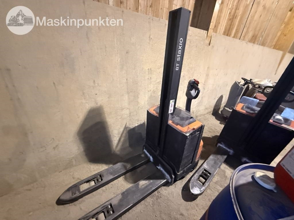 Toyota BT SWE 160 L - Električni viljuškar: slika 4 Toyota BT SWE 160 L - Električni viljuškar: slika 4