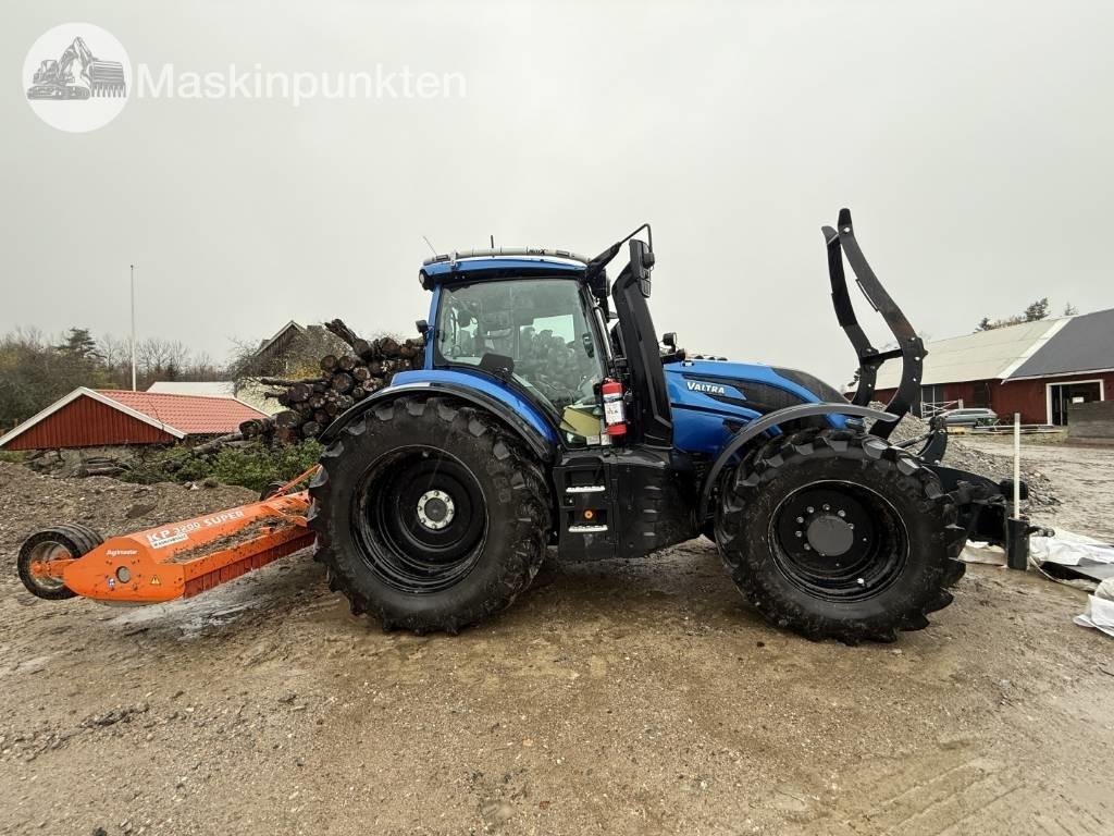 Valtra T 255 MED KRAN OCH AGGREGAT! - Šumarski traktor: slika 2 Valtra T 255 MED KRAN OCH AGGREGAT! - Šumarski traktor: slika 2