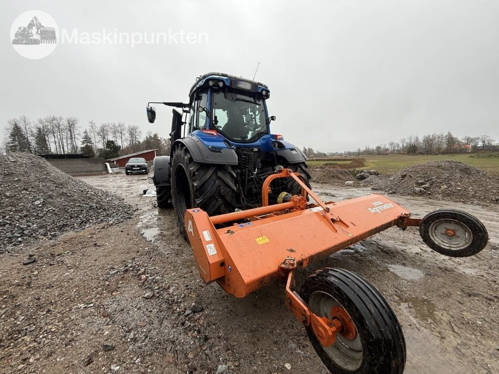 Valtra T 255 MED KRAN OCH AGGREGAT! - Šumarski traktor: slika 5 Valtra T 255 MED KRAN OCH AGGREGAT! - Šumarski traktor: slika 5