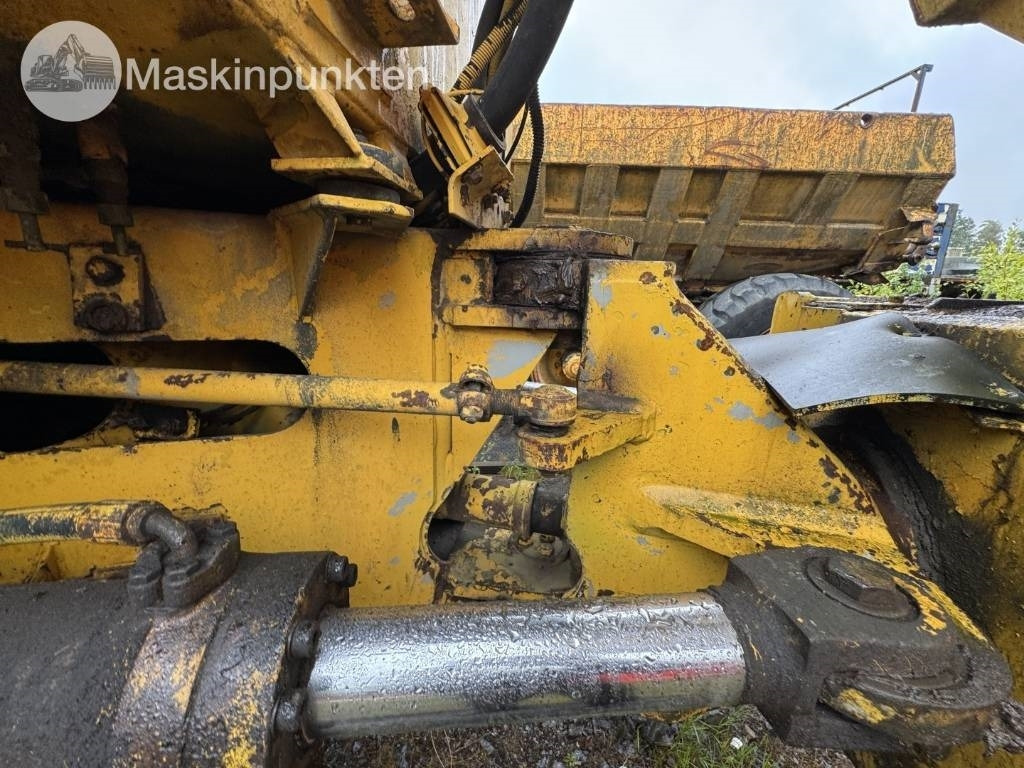 Zglobni kiper Volvo BM A 20: slika 13