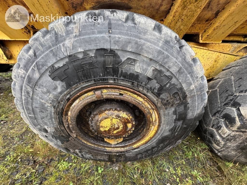 Zglobni kiper Volvo BM A 20: slika 21